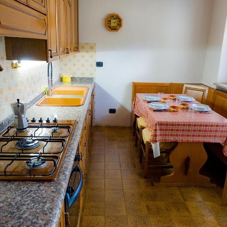 Appartamento Ai Piedi Del Gran Paradiso Saint-Pierre Dış mekan fotoğraf